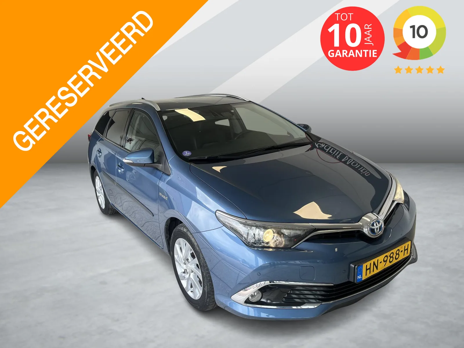 Toyota Auris (2015) — foto 1