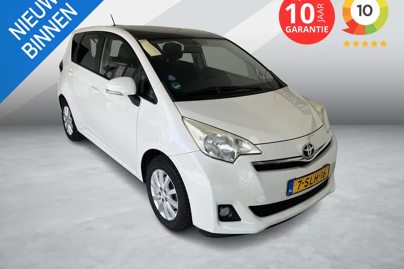 Toyota Verso-S (2011)
