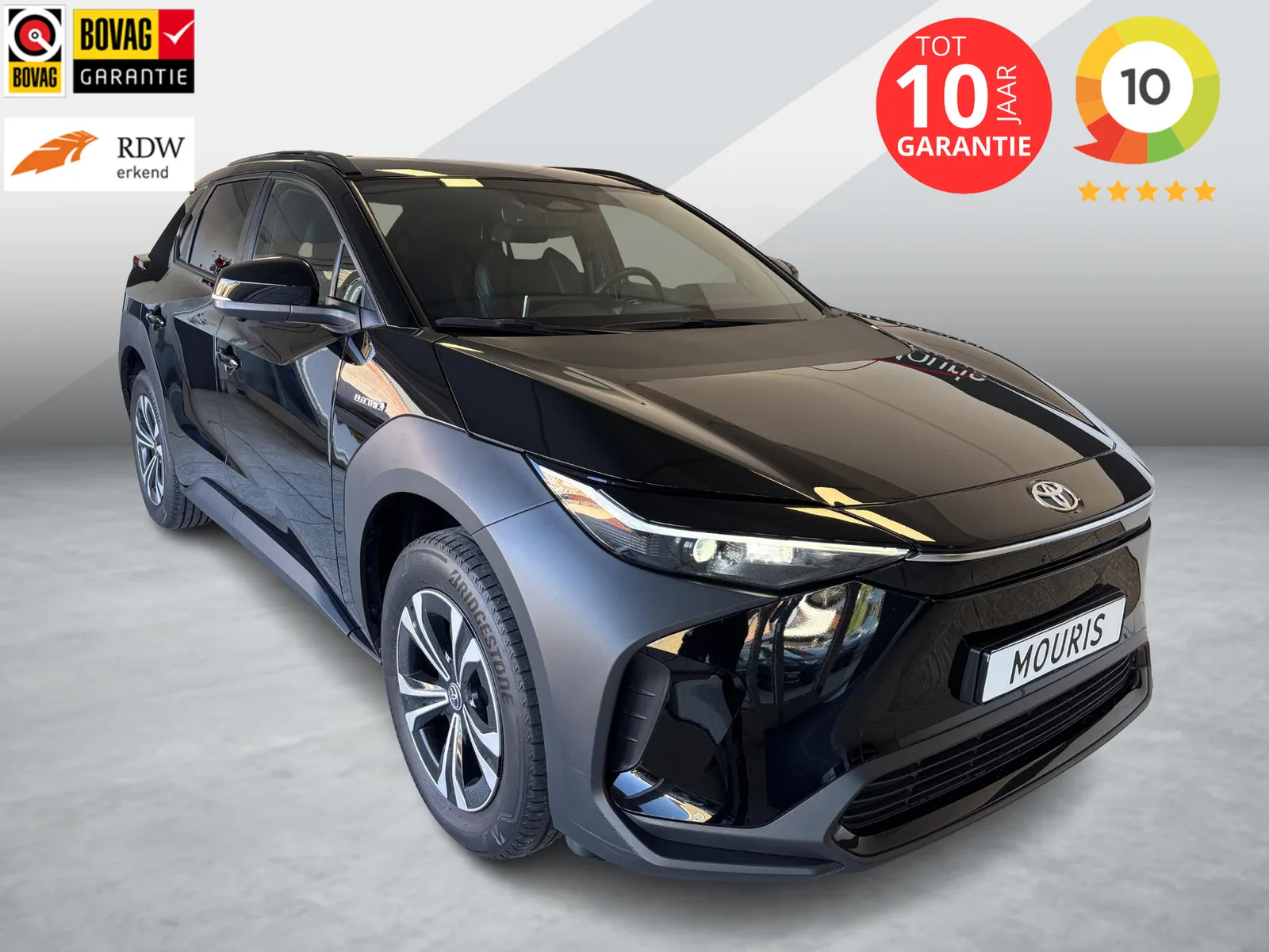 Toyota bZ4X (2023) — foto 1