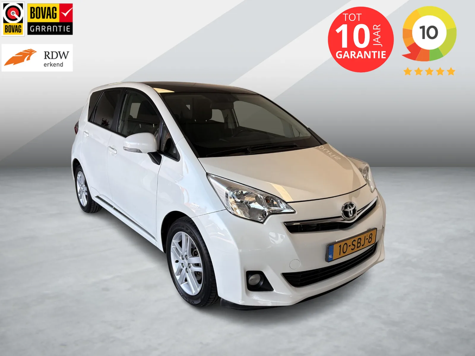 Toyota Verso-S (2011) — foto 1