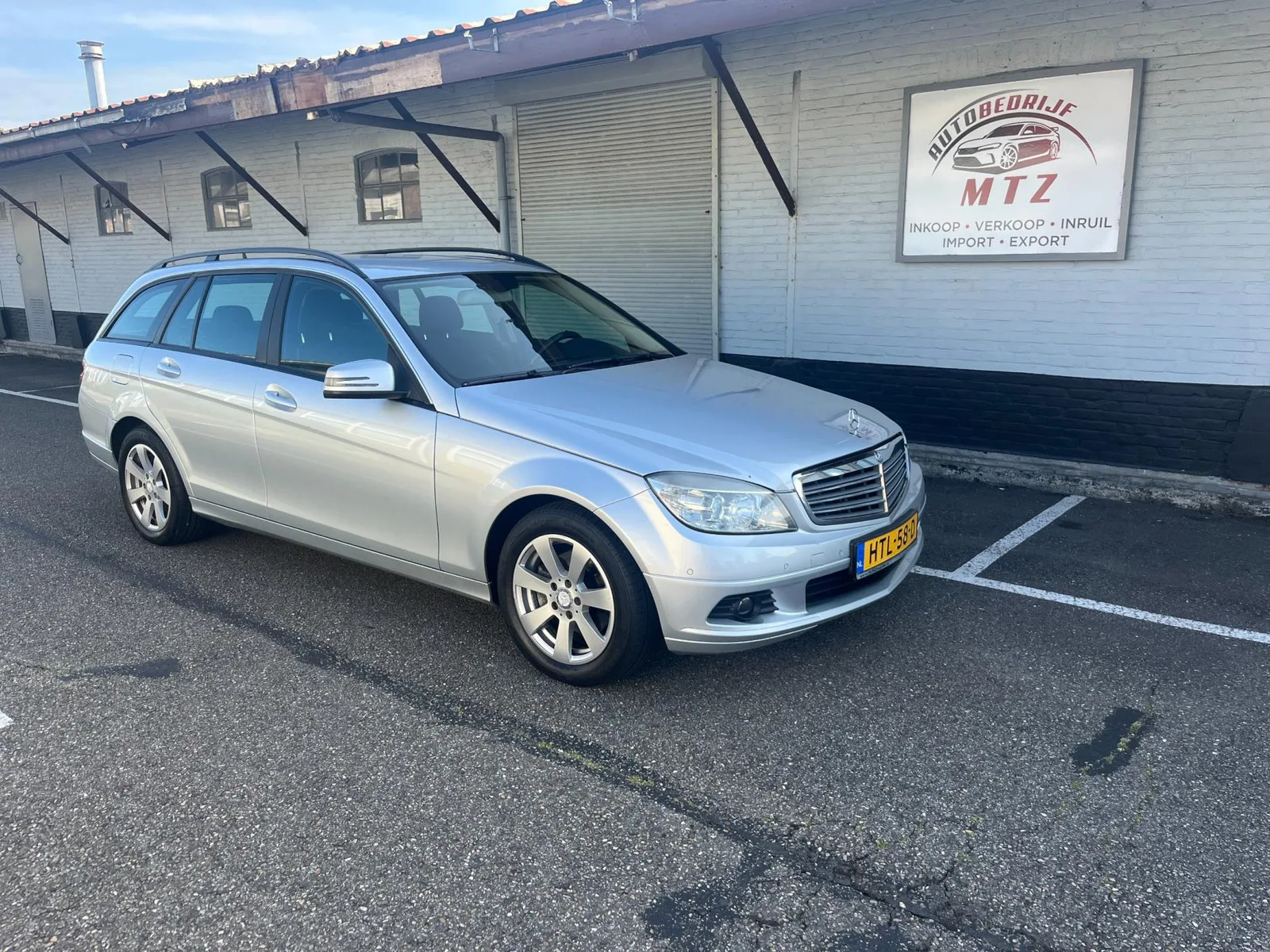 Mercedes-Benz C-Klasse (2009) — foto 1