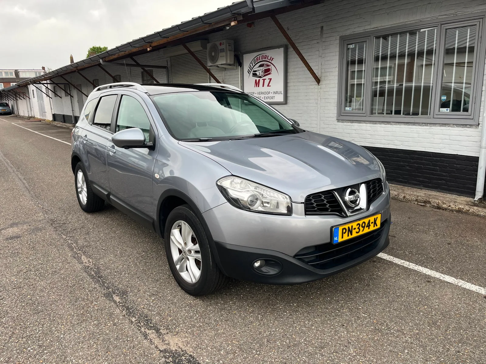 Nissan Qashqai (2012) — foto 1