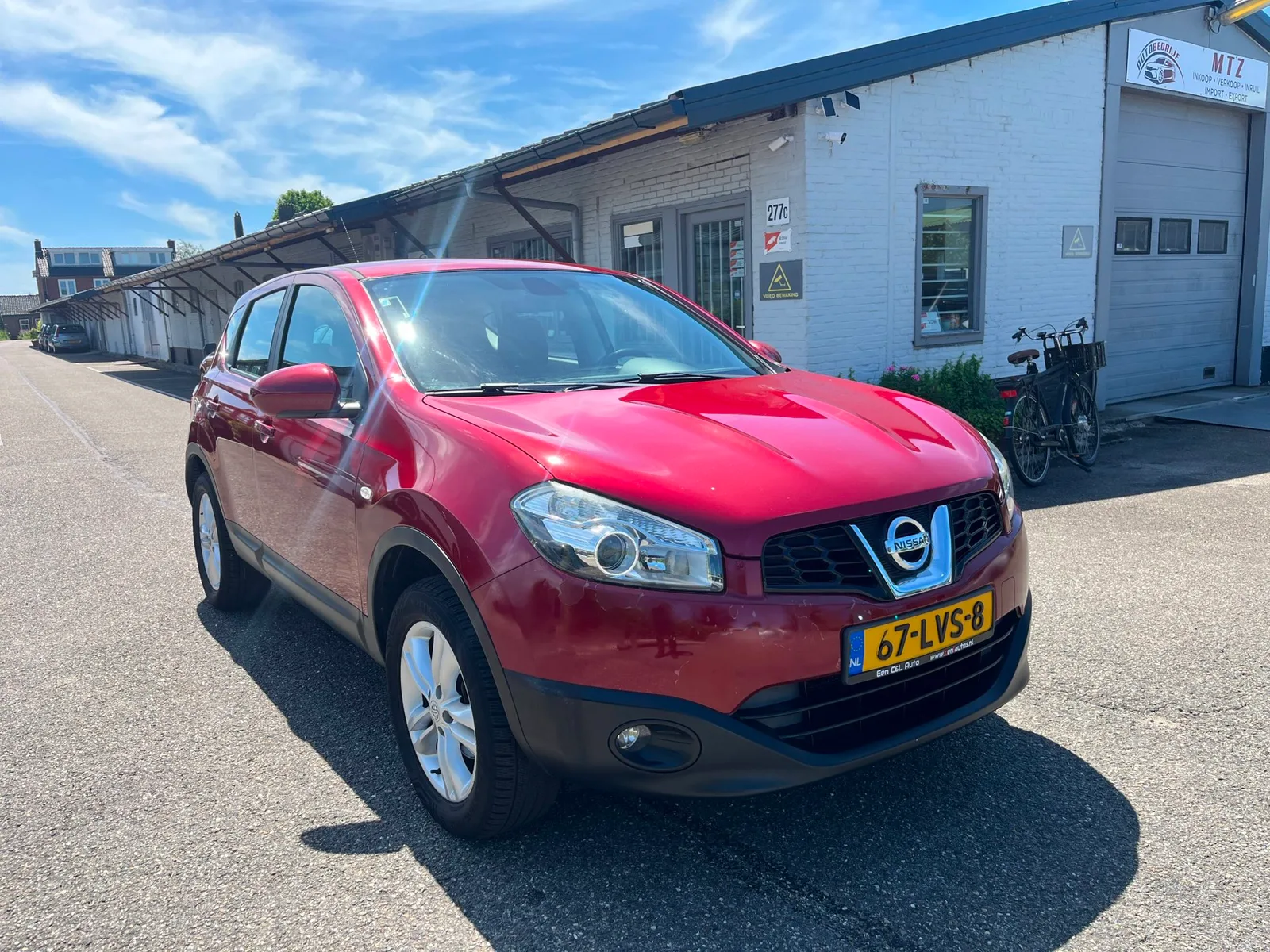 Nissan Qashqai (2010) — foto 1