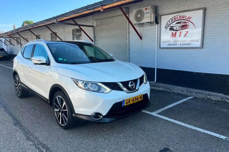 Nissan Qashqai (2015)