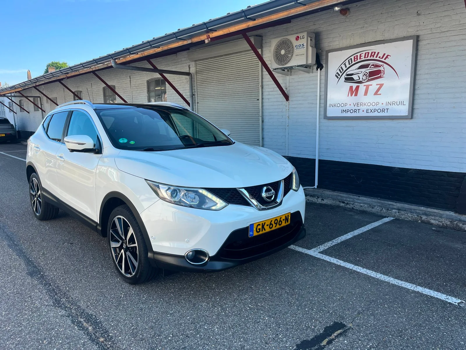 Nissan Qashqai (2015) — foto 1