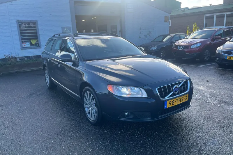 Volvo V70 (2012)