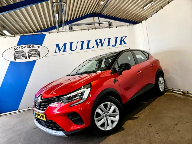 Renault Captur (2022) — foto 1