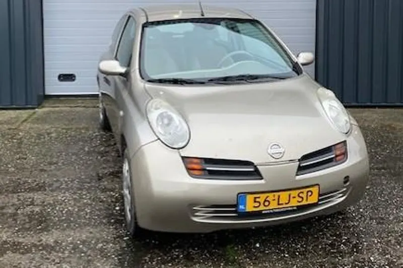 Nissan Micra (2003)