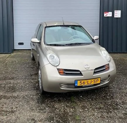 Nissan Micra (2003) — foto 1