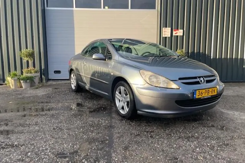 Peugeot 307 CC (2004)