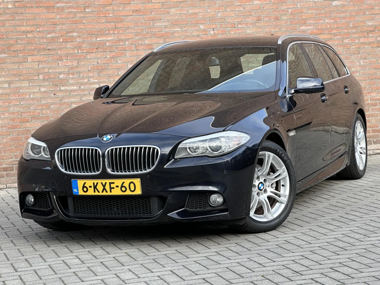 BMW 5-Serie (2013) — foto 1