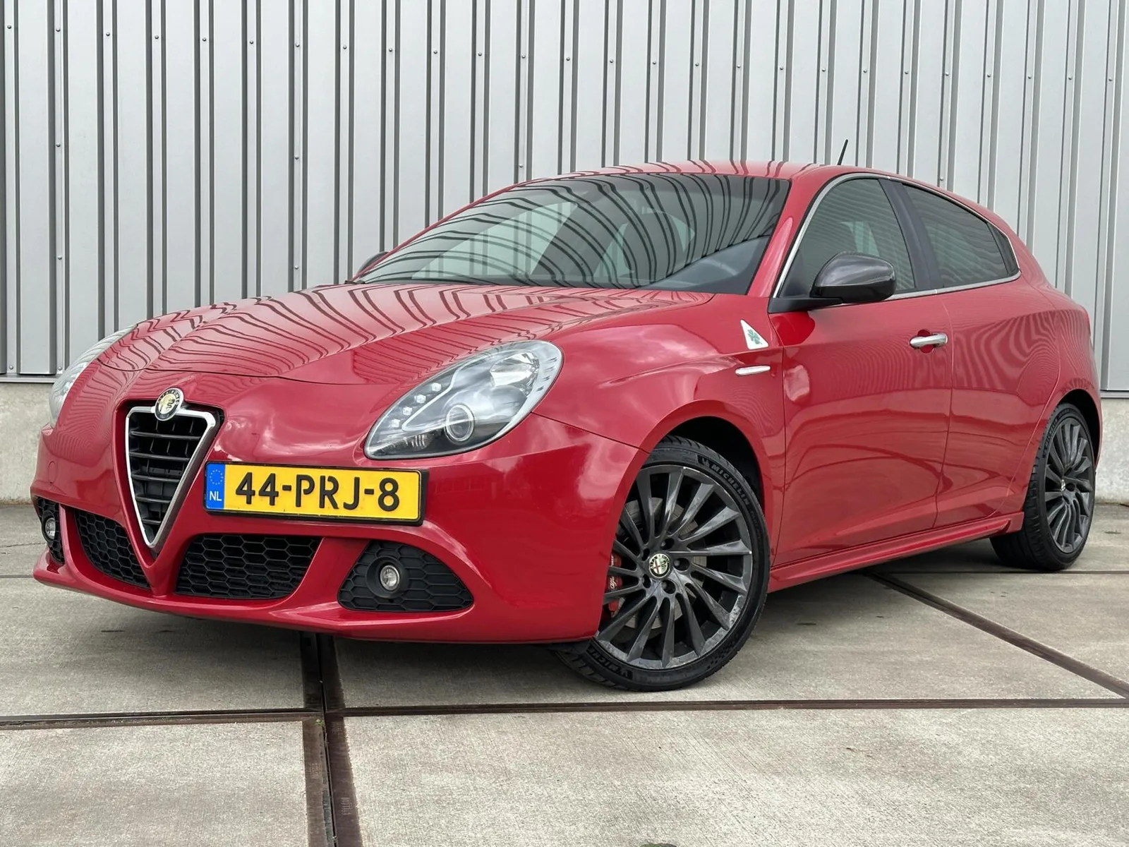 Alfa Romeo Giulietta (2011) — foto 1