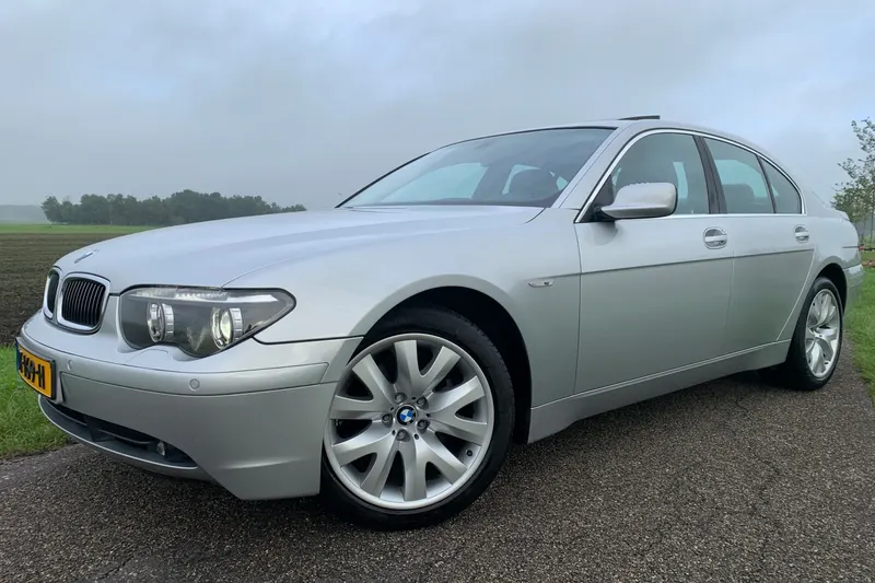 BMW 7-Serie (2002)
