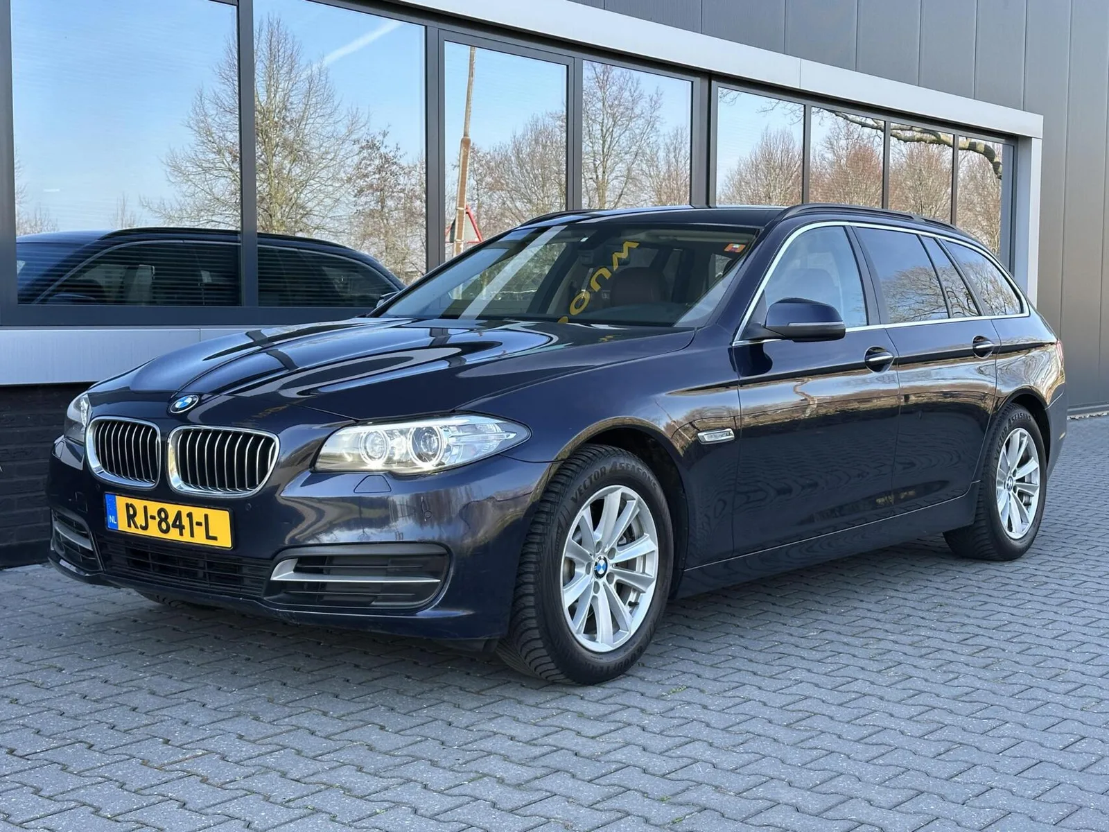 BMW 5-Serie (2013) — foto 1
