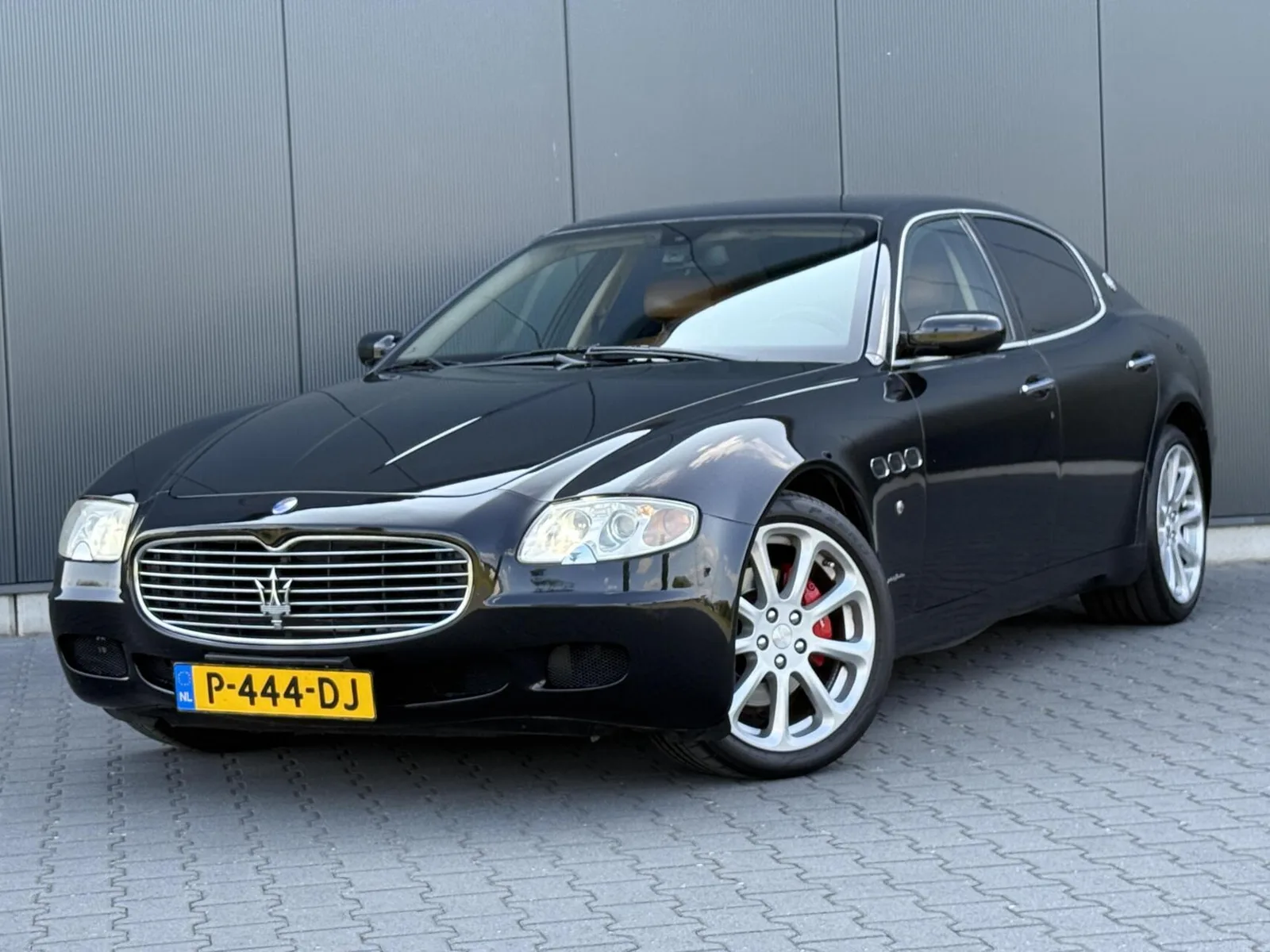 Maserati Quattroporte (2005) — foto 1