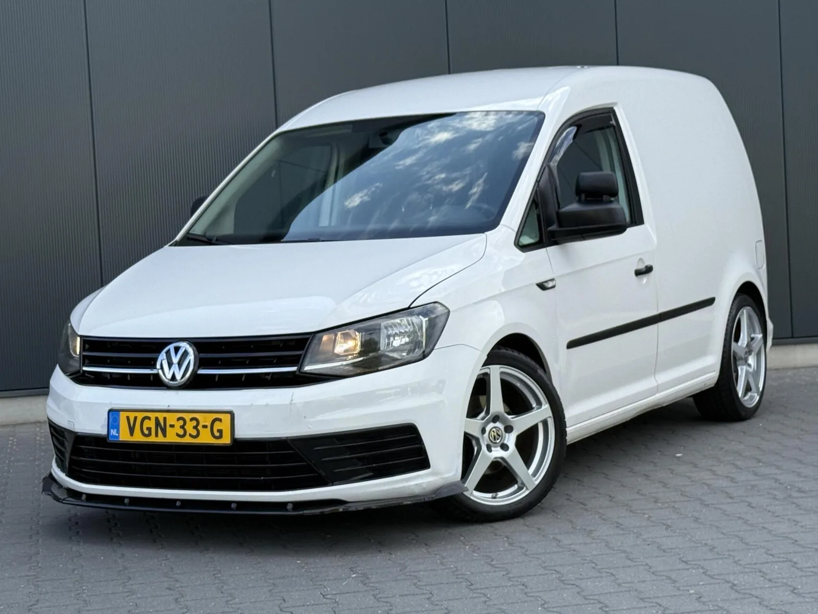 Volkswagen Caddy (2020) — foto 1
