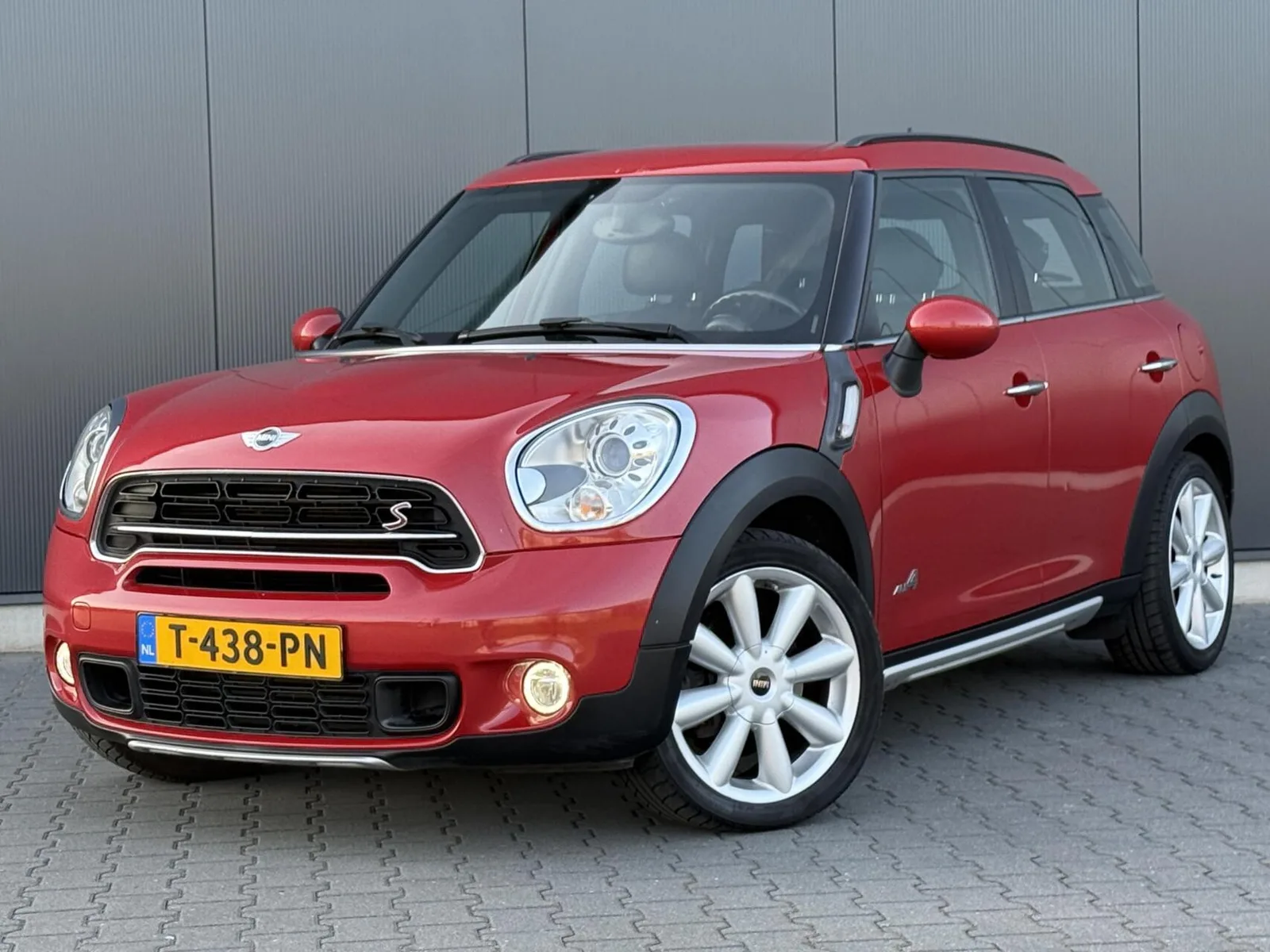 MINI Countryman (2015) — foto 1