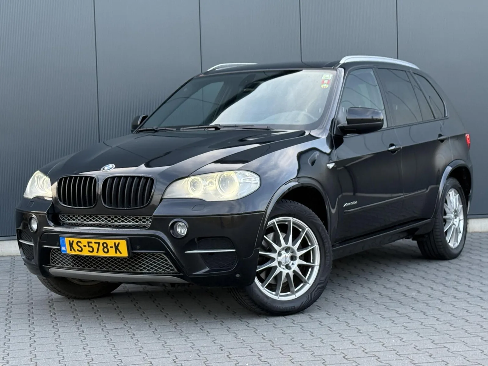 BMW X5 (2012) — foto 1