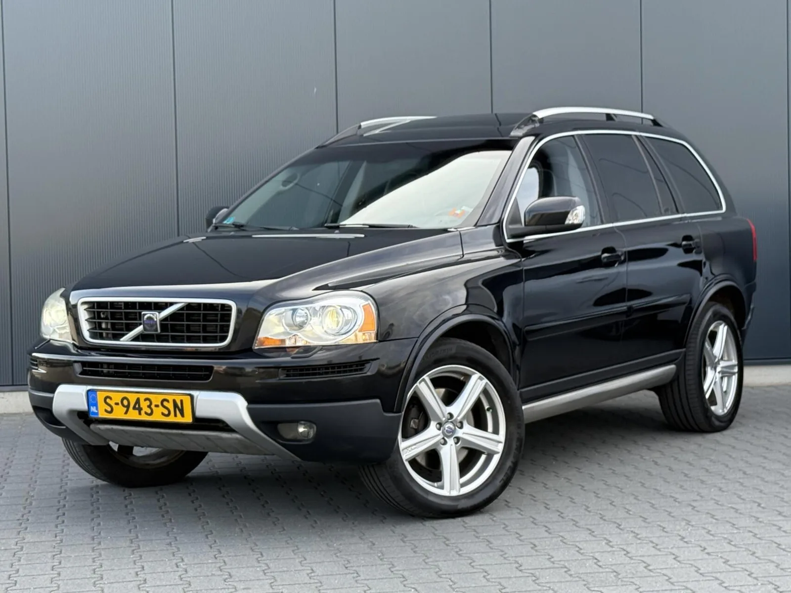 Volvo XC90 (2007) — foto 1