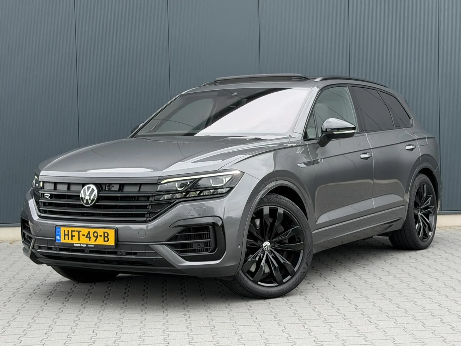 Volkswagen Touareg (2020) — foto 1