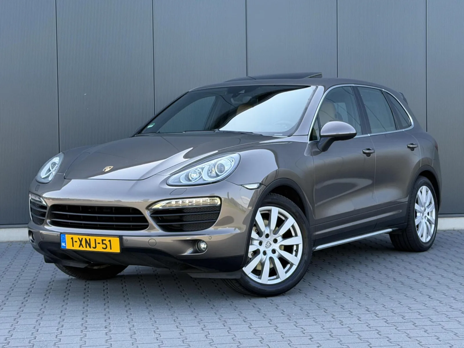 Porsche Cayenne (2014) — foto 1