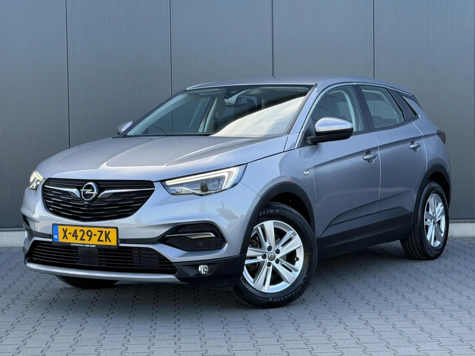 Opel Grandland X (2021) — foto 1