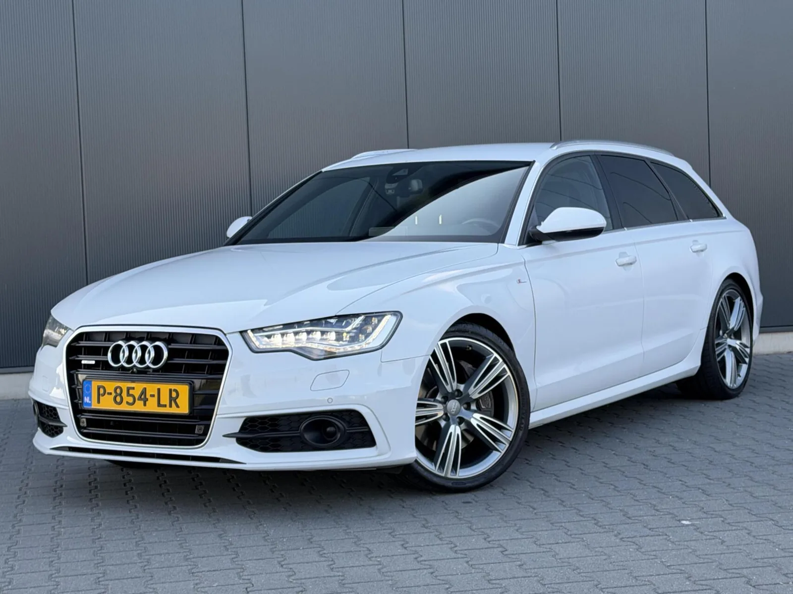 Audi A6 (2012) — foto 1