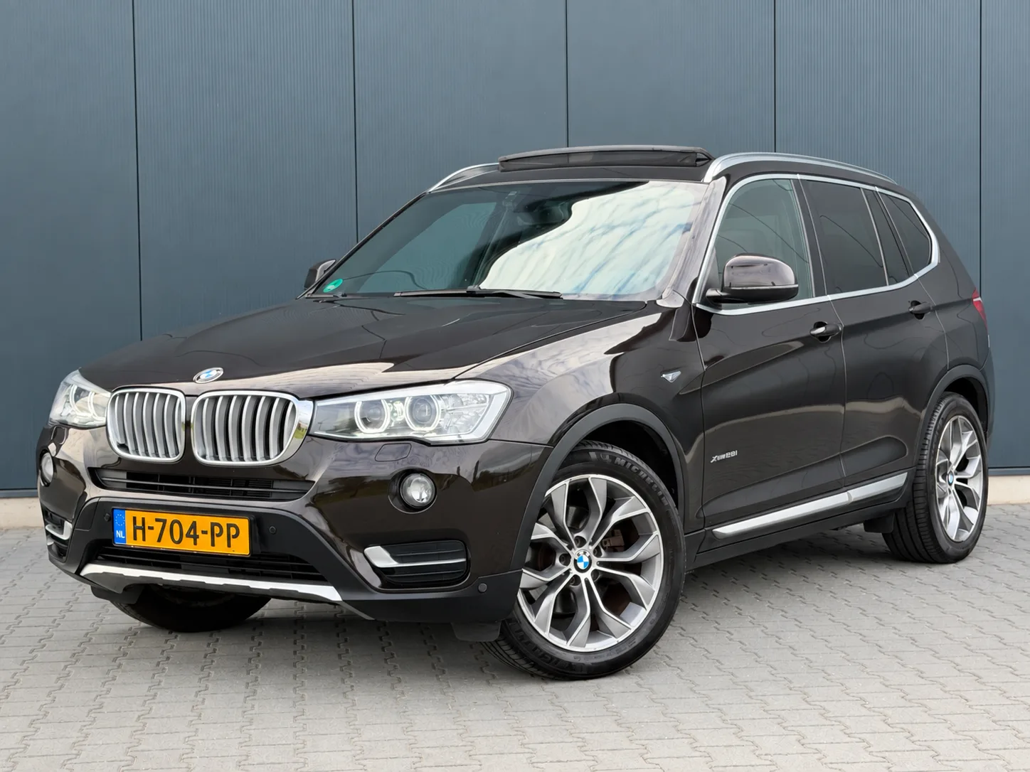 BMW X3 (2015) — foto 1