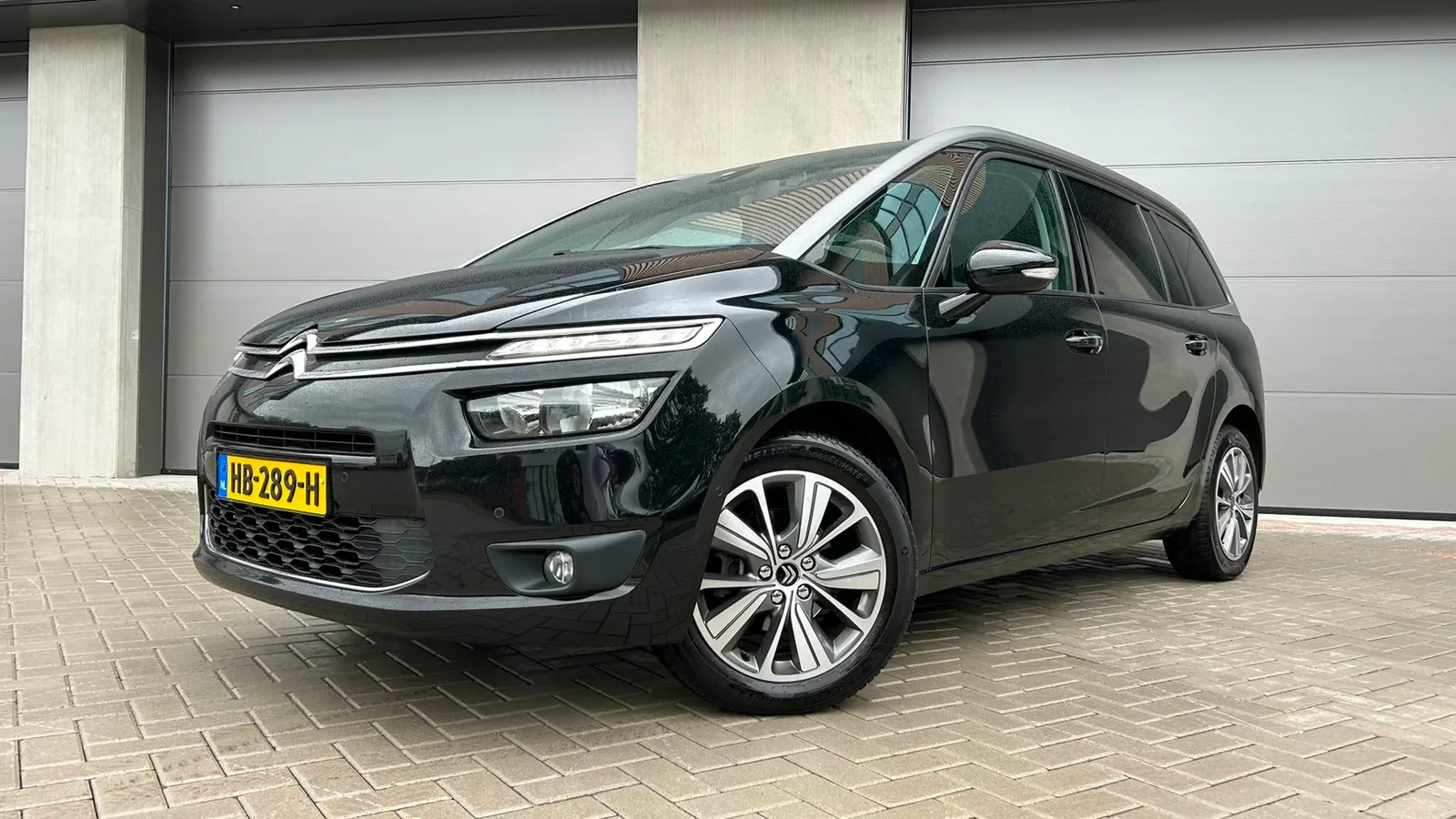 Citroën Grand C4 Picasso (2015) — foto 1