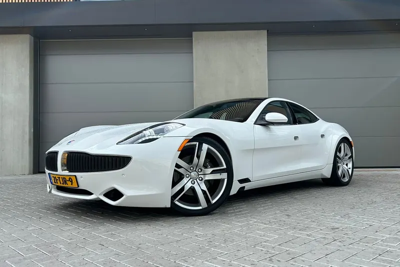 Fisker Karma (2012)
