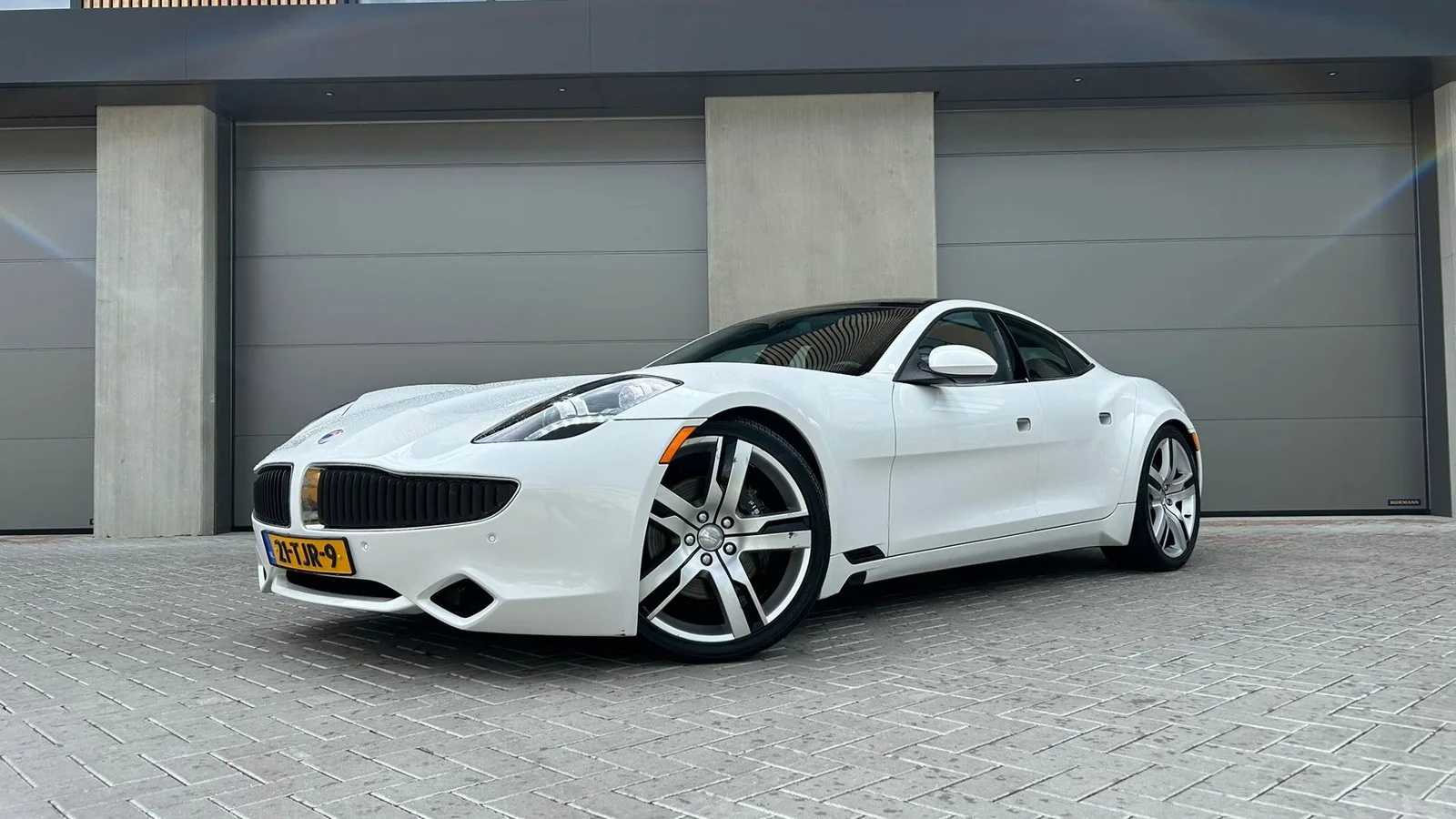 Fisker Karma (2012) — foto 1