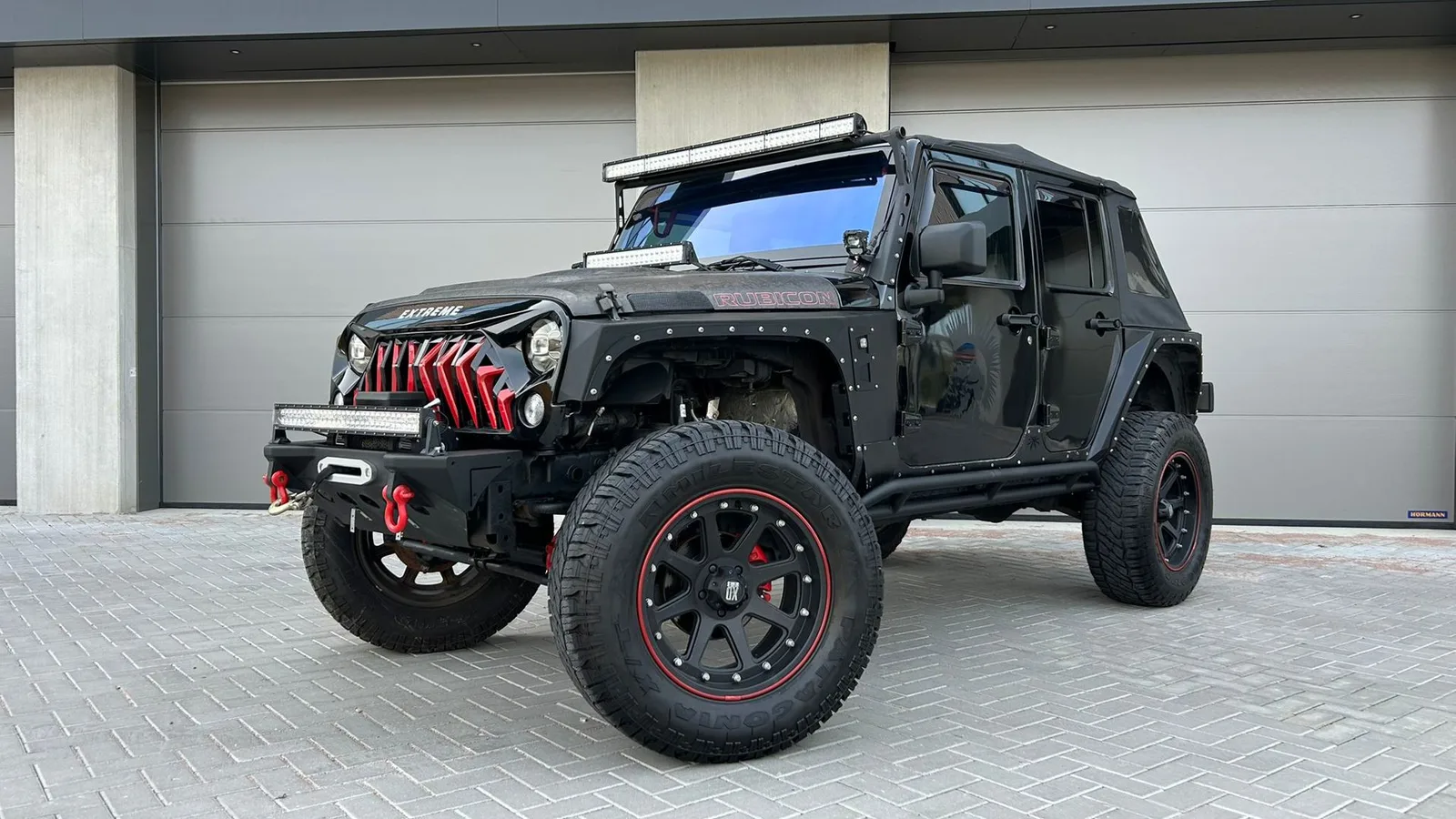 Jeep Wrangler (2011) — foto 1