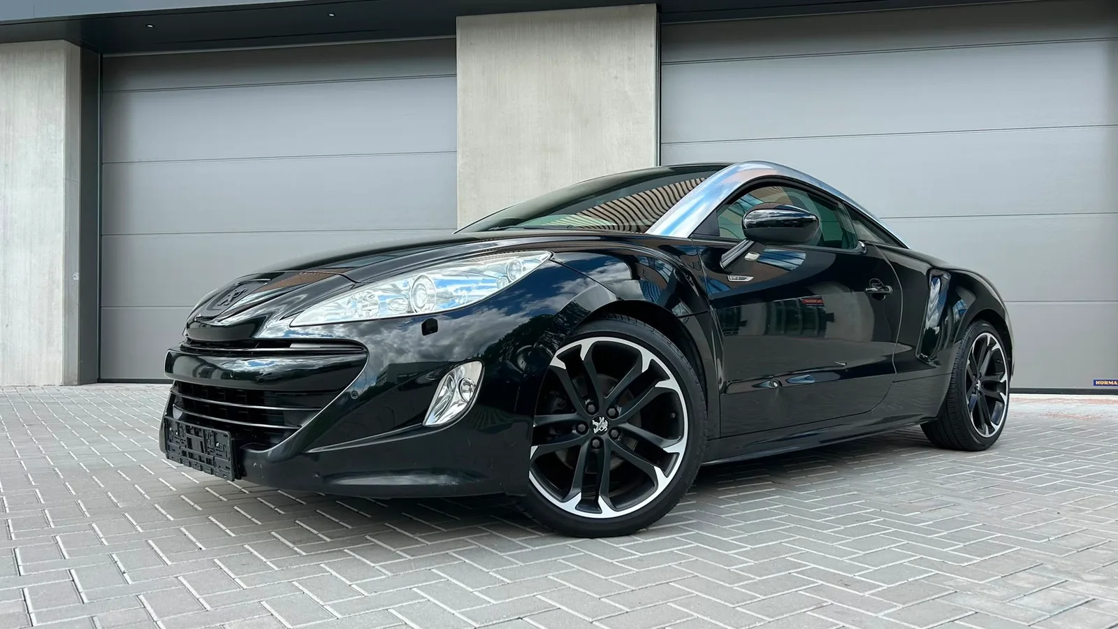Peugeot RCZ (2011) — foto 1