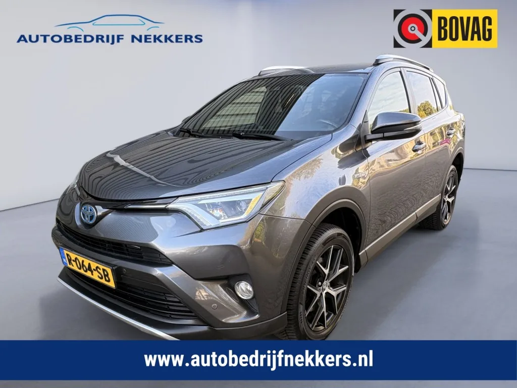 Toyota RAV4 (2017) — foto 1