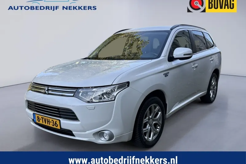 Mitsubishi Outlander (2014)