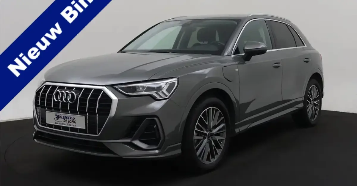 Audi Q3 (2022) — foto 1