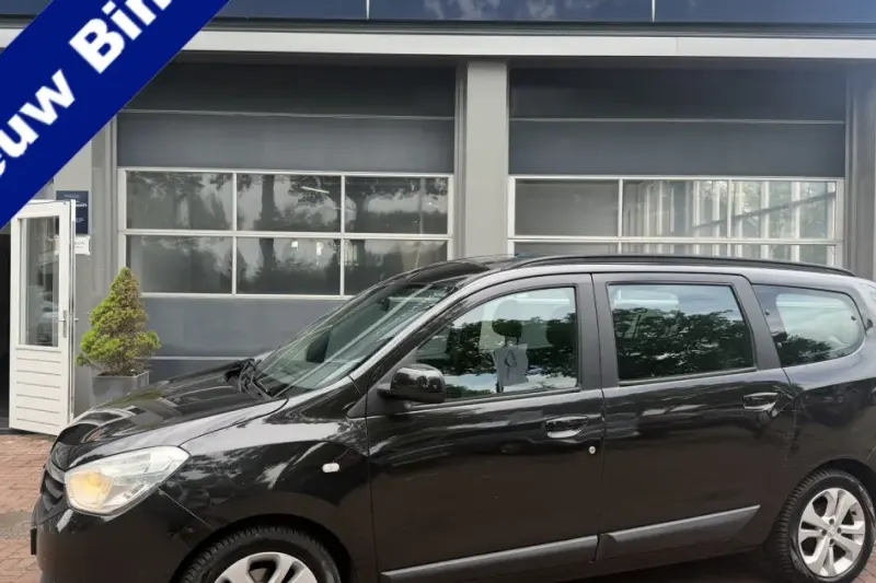 Dacia Lodgy (2013)
