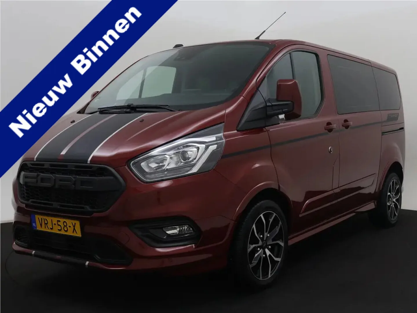 Ford Transit Custom (2022) — foto 1