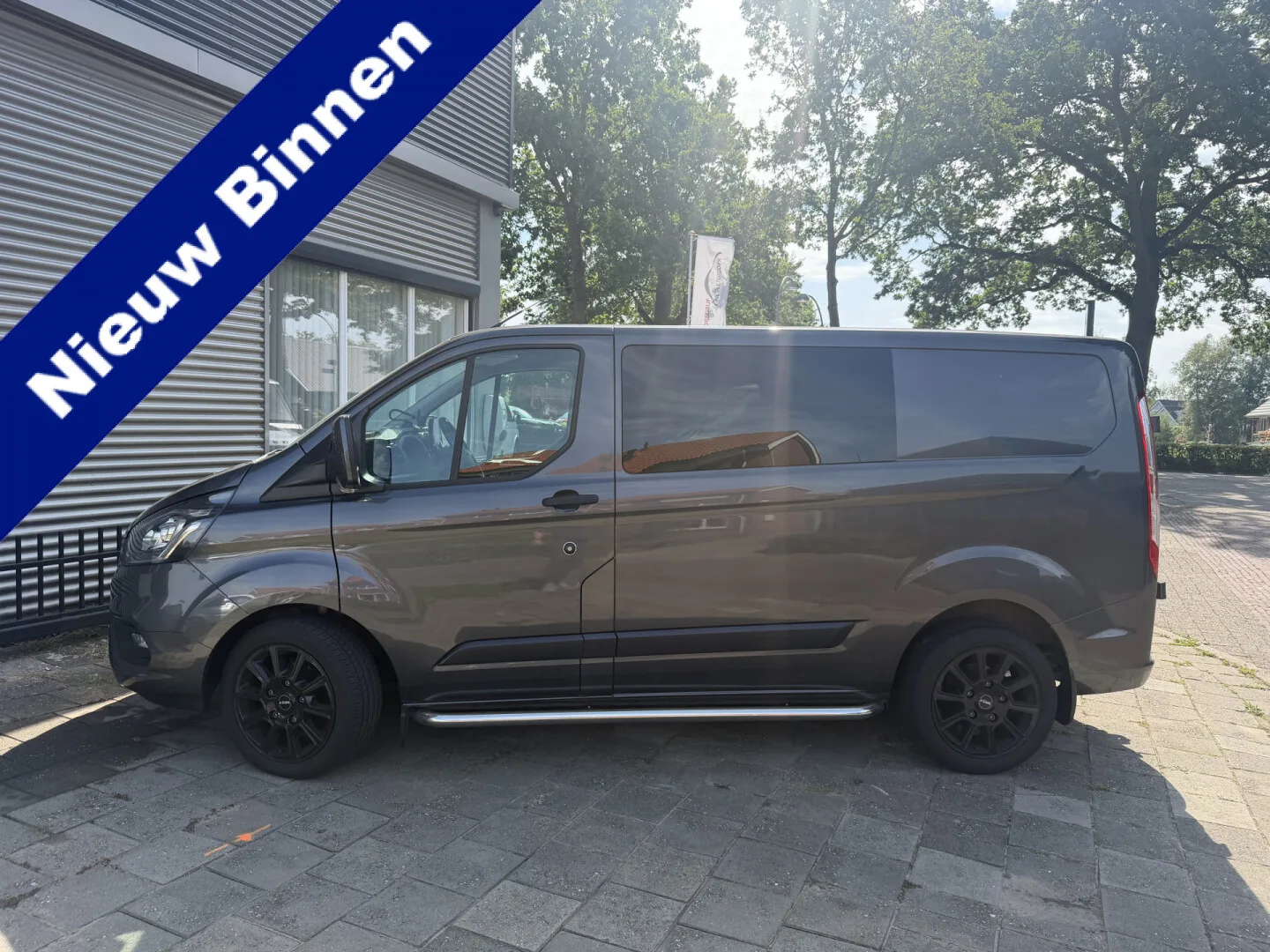 Ford Transit Custom (2022) — foto 1