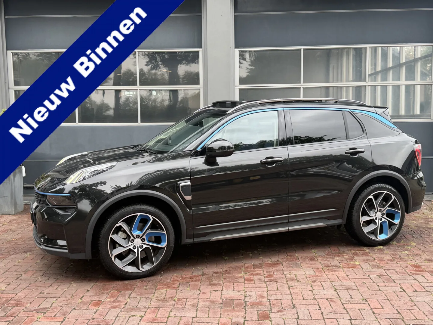 Lynk & Co 01 (2022) — foto 1
