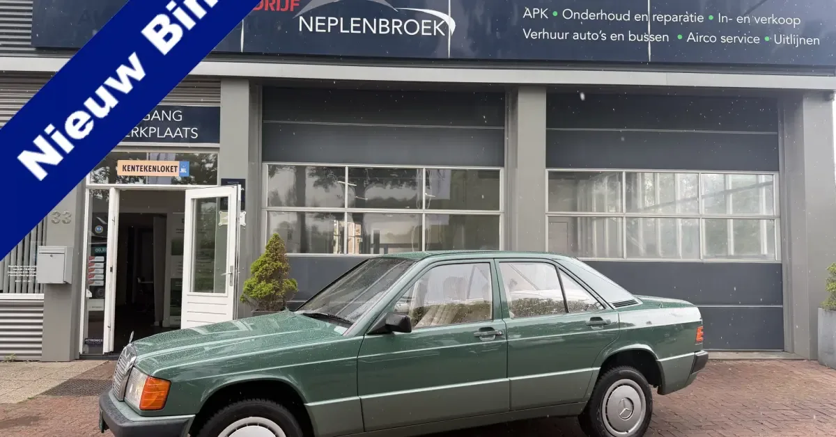 Mercedes-Benz 190-Serie (1988) — foto 1