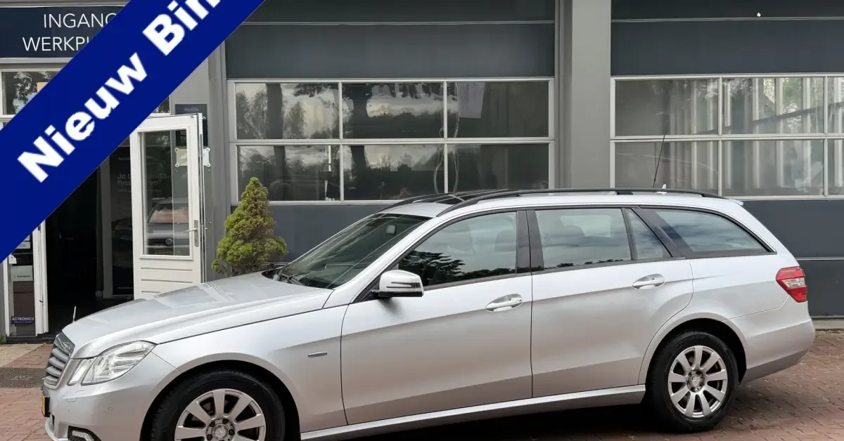 Mercedes-Benz E-Klasse (2010) — foto 1