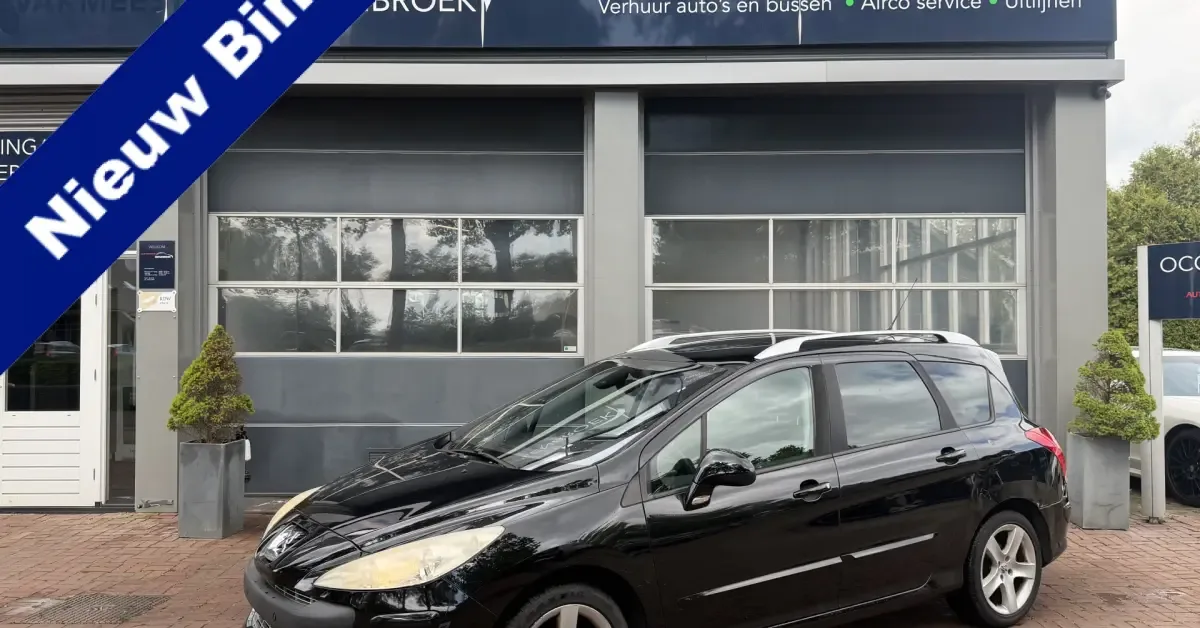 Peugeot 308 (2008) — foto 1