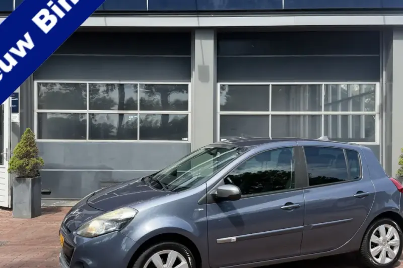 Renault Clio (2011)