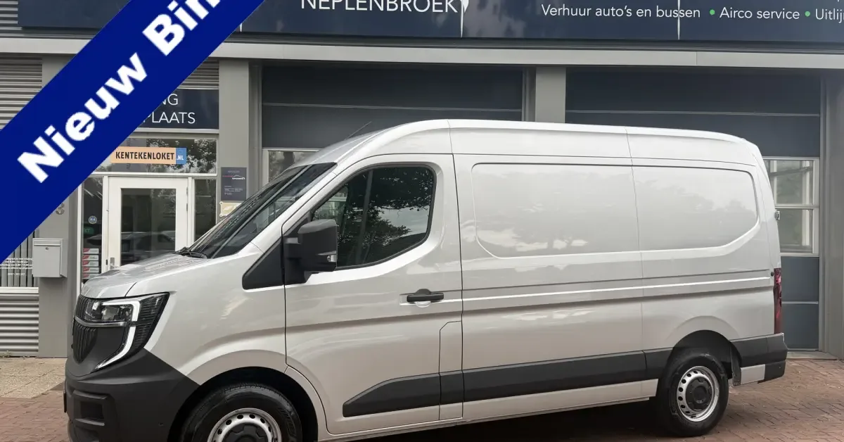 Renault Master (2024) — foto 1