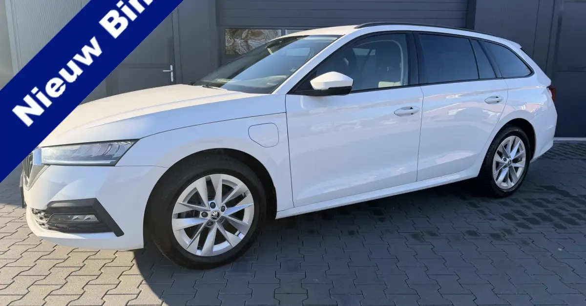 Škoda Octavia (2022) — foto 1
