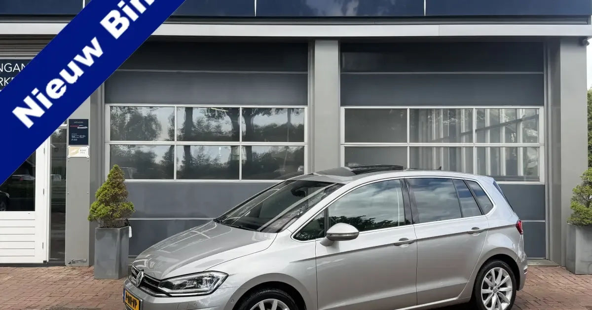 Volkswagen Golf (2018) — foto 1