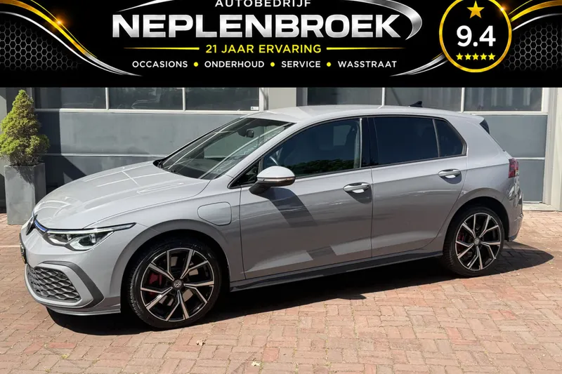 Volkswagen Golf (2022)