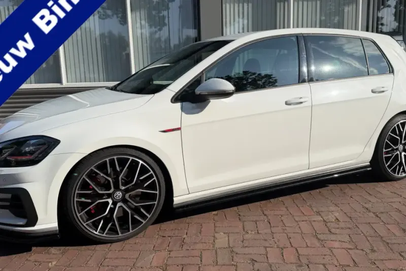 Volkswagen Golf (2019)