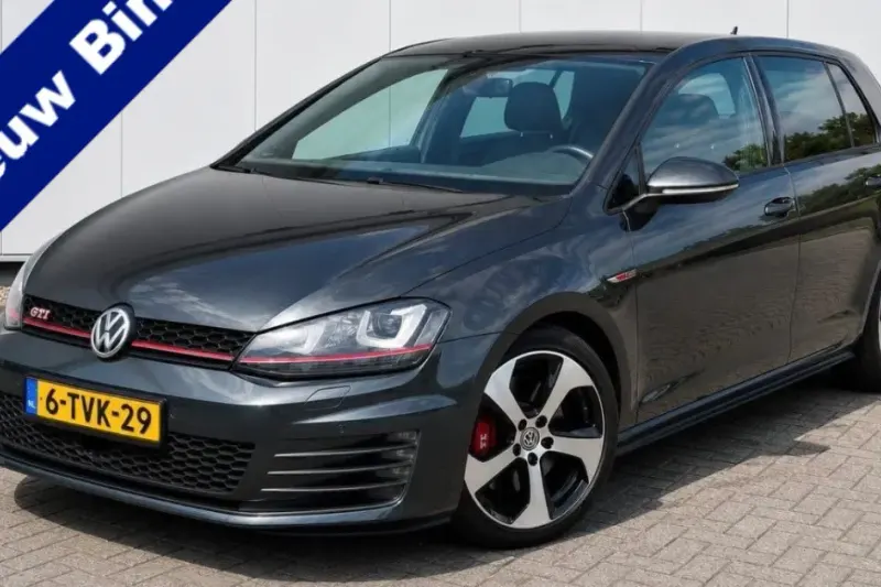 Volkswagen Golf (2014)